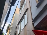 Nhà Lạc Long Quân, 32m2, MT 3,3m, 4 tầng, 2,6 tỷ, nhà đẹp, ô tô 15m Nhà Lạc Long Quân, 32m2, MT 3,3m, 4 tầng, 2,6 tỷ, nhà đẹp, ô tô 15m