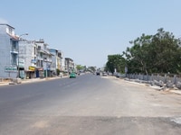 Cần bán nền đất 300 triệu cách KCN 3 Đức HÒa 2km, thổ cư hết 100% Cần bán nền đất 300 triệu cách KCN 3 Đức HÒa 2km, thổ cư hết 100%
