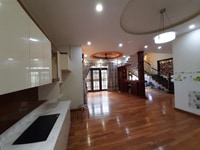 Gia Đình cần bán căn biệt thự sân vườn, Dt: 15x20m, Ngay KDL Bến Xưa Gia Đình cần bán căn biệt thự sân vườn, Dt: 15x20m, Ngay KDL Bến Xưa