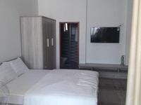 Bán nhà hẻm 5m Đặng Văn Ngữ 82m2, 4 tầng, 9.3 tỷ Phú Nhuận