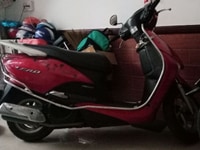 Chính chủ bán xe Honda Lead 110cc 2009 màu đỏ Chính chủ bán xe Honda Lead 110cc 2009 màu đỏ