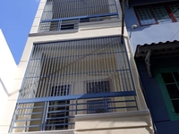 Nhà cho thuê nguyên căn 1 trệt, 2 lầu, có máy lạnh, nhà mới