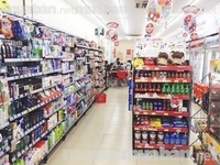 Cần tuyển 4 nhân viên trực shop Cần tuyển 4 nhân viên trực shop