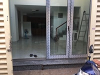 Nhà HXH Nguyễn Xí 4x16m, 2 Lầu 3PN,3WC,Full ML. Gía :16 triệu(TL) Nhà HXH Nguyễn Xí 4x16m, 2 Lầu 3PN,3WC,Full ML. Gía :16 triệu(TL)