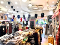 Chính Chủ Sang Shop Thời Trang Mặt Tiền Đường Tại Q.Bình Tân Chính Chủ Sang Shop Thời Trang Mặt Tiền Đường Tại Q.Bình Tân