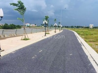 Đất nền ven sông phía Đông Sài Gòn. Đất nền ven sông phía Đông Sài Gòn.
