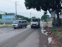 Cần bán gấp lô đất mặt đường ĐH410 Xã Vĩnh Tân, Thị Xã Tân Uyên. Cần bán gấp lô đất mặt đường ĐH410 Xã Vĩnh Tân, Thị Xã Tân Uyên.