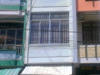 Nhà nhỏ mặt tiền trung tâm phố du lịch gần Vincom. Tiên mở văn phòng Nhà nhỏ mặt tiền trung tâm phố du lịch gần Vincom. Tiên mở văn phòng