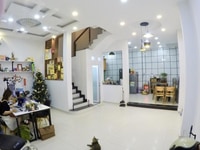 Bán Nhà Trệt+ 3 Lầu- Đẹp Sổ Hồng Chính Chủ-Đường Hoàng Hoa Thám Bán Nhà Trệt+ 3 Lầu- Đẹp Sổ Hồng Chính Chủ-Đường Hoàng Hoa Thám