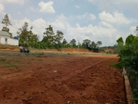 Chính chủ bán lô đất mặt tiền 15x20=300m2 thổ cư 100%. SHR. Chính chủ bán lô đất mặt tiền 15x20=300m2 thổ cư 100%. SHR.