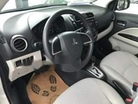 Cần bán xe Mitsubishi Attrage CVT-Eco màu xám bạc số tự động Cần bán xe Mitsubishi Attrage CVT-Eco màu xám bạc số tự động