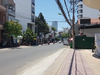 Bán nhà 3 tầng mặt tiền Phù Đổng Nha Trang. Bán nhà 3 tầng mặt tiền Phù Đổng Nha Trang.
