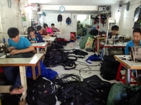 Xưởng tuyển 2 thợ may balo túi xách có kinh nghiệm Xưởng tuyển 2 thợ may balo túi xách có kinh nghiệm