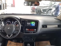 Xe Lắp Ráp Mitsubishi Outlander Giảm 50% Thuế Trước Bạ Xe Lắp Ráp Mitsubishi Outlander Giảm 50% Thuế Trước Bạ