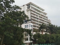 + Bán nhà Phố Yên Hoa Tây Hồ, 50m 4 tầng MT 6m, giá 6,9 tỷ. + Bán nhà Phố Yên Hoa Tây Hồ, 50m 4 tầng MT 6m, giá 6,9 tỷ.