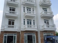 Bán gấp nhà 3 lầu 1 trệt giáp bigc , giá bao rẻ Bán gấp nhà 3 lầu 1 trệt giáp bigc , giá bao rẻ