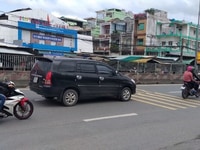 Đất 12x25,6m, đất ở đô thị, cách chợ Bình Chánh 260m Đất 12x25,6m, đất ở đô thị, cách chợ Bình Chánh 260m