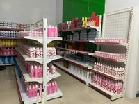 Cửa hàng tuyển nhân viên bán hoá mỹ phẩm Cửa hàng tuyển nhân viên bán hoá mỹ phẩm