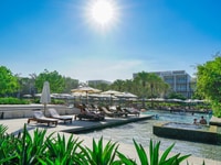 Cần bán lô mặt tiền biển 300m2 - đoạn gần Resort Hyatt Cần bán lô mặt tiền biển 300m2 - đoạn gần Resort Hyatt