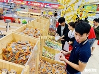 Cần tuyển nhân viên Nam/Nữ bán hàng tại siêu thị mini . Cần tuyển nhân viên Nam/Nữ bán hàng tại siêu thị mini .