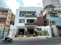 Mặt tiền Trần Đình Xu quận 1 ngang 8m Mặt tiền Trần Đình Xu quận 1 ngang 8m