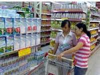 Cửa hàng tiện lợi cần gấp nhân viên nam nữ làm tại quầy Cửa hàng tiện lợi cần gấp nhân viên nam nữ làm tại quầy