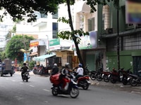 Bán nhà 2 lầu, 4x20m, mặt tiền Hoàng Kế Viêm, P12, Tân Bình 13.5 tỷ Bán nhà 2 lầu, 4x20m, mặt tiền Hoàng Kế Viêm, P12, Tân Bình 13.5 tỷ