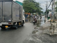 Cần tiền bán 300m thổ cư shr đường xe tải Tân Quý Tây Bình Chánh Cần tiền bán 300m thổ cư shr đường xe tải Tân Quý Tây Bình Chánh