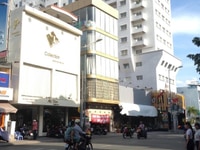 Cho thuê nhà nguyên căn mặt tiền Nguyễn Tri Phương, P8, Q10. Cho thuê nhà nguyên căn mặt tiền Nguyễn Tri Phương, P8, Q10.