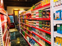 Công ty cần tuyển nhân viên bán hàng tại quầy Công ty cần tuyển nhân viên bán hàng tại quầy