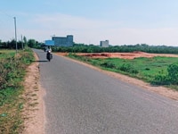 Bán đất thổ cư mặt tiền đường nhựa gần UBND xã Hàm Liêm 700 triệu Bán đất thổ cư mặt tiền đường nhựa gần UBND xã Hàm Liêm 700 triệu