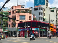 Cho thuê nhà góc 2 mặt tiền Cách Mạng Tháng 8 và Võ Văn Tần, Quận 3 Cho thuê nhà góc 2 mặt tiền Cách Mạng Tháng 8 và Võ Văn Tần, Quận 3