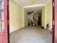 Cho thuê tầng 1 nhà 286 khâm thiên, Có thương lượng