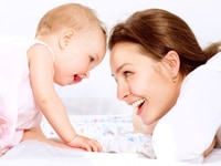 Cần tuyển người chăm bé nhỏ 5 tháng tuổi Cần tuyển người chăm bé nhỏ 5 tháng tuổi