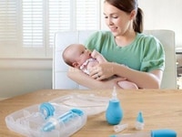 Tuyển cô chăm bé làm lâu dài với gia đình Tuyển cô chăm bé làm lâu dài với gia đình