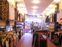 Shop thời trang cần tuyển 3 bạn nam/ nữ bán hàng