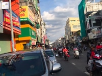 Thuê nhà hẻm xe hơi 5 phòng ngủ có máy lạnh ngay Nguyễn Thiện Thuật Thuê nhà hẻm xe hơi 5 phòng ngủ có máy lạnh ngay Nguyễn Thiện Thuật