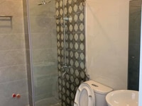 Bán nhà mặt tiền Hoàng Hoa Thám Bình Thạnh 70m2 5 tầng 10 tỷ TL. Bán nhà mặt tiền Hoàng Hoa Thám Bình Thạnh 70m2 5 tầng 10 tỷ TL.