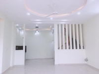 Nhà 2 tầng 3 phòng ngủ cách chợ 150m. Nhà 2 tầng 3 phòng ngủ cách chợ 150m.