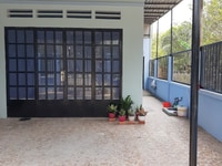 Nợ tiền bán nhà trả ngay đường Nguyễn Thị Lắng, 6x19m giá 1,2 tỷ Nợ tiền bán nhà trả ngay đường Nguyễn Thị Lắng, 6x19m giá 1,2 tỷ