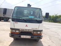 Xe tải cẩu MITSUBISHI 1T9 sản xuất 2005 Xe tải cẩu MITSUBISHI 1T9 sản xuất 2005