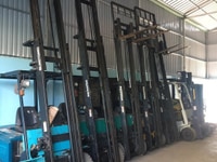 Dịch vụ cho thuê xe nâng hàng dầu điện xăng gas giá rẻ Dịch vụ cho thuê xe nâng hàng dầu điện xăng gas giá rẻ