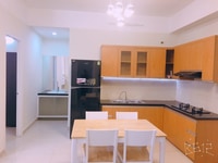 Chính chủ cần bán căn hộ Âu Cơ 75m2, 2 phòng ngủ , 2 WC full nội thất