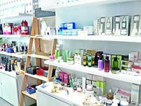 Tuyển Nữ Bán Hàng Mỹ Phẩm Chính Hãng Tuyển Nữ Bán Hàng Mỹ Phẩm Chính Hãng