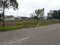 Cần bán lô đất kế góc 2MT 360m2 (12x30m), cách ĐH Việt Đức và QL13 1km Cần bán lô đất kế góc 2MT 360m2 (12x30m), cách ĐH Việt Đức và QL13 1km