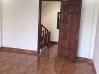 Chính Chủ bán gấp nhà 4 tầng kinh doanh sầm uất đông đúc Chính Chủ bán gấp nhà 4 tầng kinh doanh sầm uất đông đúc