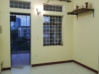 Nhà tập thể sạch đẹp phố khương trung 90m2 x 3 pn. Giá 6.5tr/ tháng Nhà tập thể sạch đẹp phố khương trung 90m2 x 3 pn. Giá 6.5tr/ tháng
