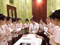 Tuyển dụng nhân sự Làm việc trực tiếp tại spa Q.1. Tuyển dụng nhân sự Làm việc trực tiếp tại spa Q.1.