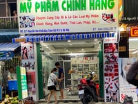 Cửa hàng hoá mỹ phẩm cần tuyển 2 nam nữ phụ bán hàng. Cửa hàng hoá mỹ phẩm cần tuyển 2 nam nữ phụ bán hàng.