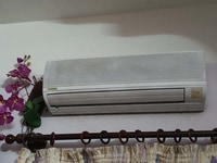 Máy lạnh Toshiba 1 ngựa xài rồi còn mới giá tốt Máy lạnh Toshiba 1 ngựa xài rồi còn mới giá tốt